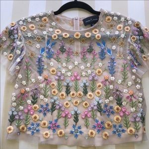 Needle and thread flower top